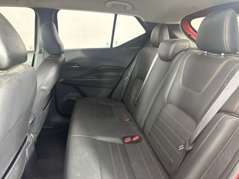 Used 2020 Nissan Kicks SR w/ SR Premium Package image 10