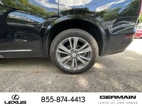 Used 2024 Cadillac XT6 Premium Luxury w/ LPO, Floor Liner Package AWD/4WD image 24