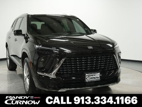 Used 2026 Buick Enclave Avenir w/ Super Cruise Package FWD image 1