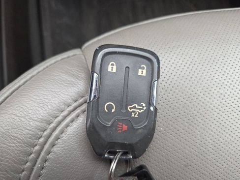 Used 2020 GMC Sierra 2500 SLT w/ SLT Premium Plus Package image 39