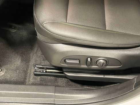 Used 2024 Chevrolet Trax ACTIV image 20