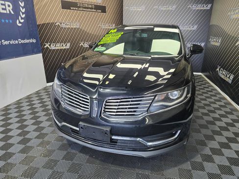 Used 2016 Lincoln MKX Select w/ Select Plus Package image 3