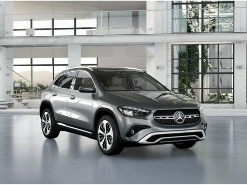 Certified 2026 Mercedes-Benz GLA 250 4MATIC image 10