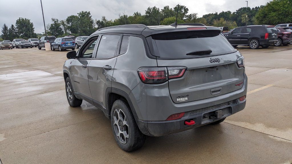 Used 2022 Jeep Compass Trailhawk w/ Trailhawk Elite Group AWD/4WD image 5