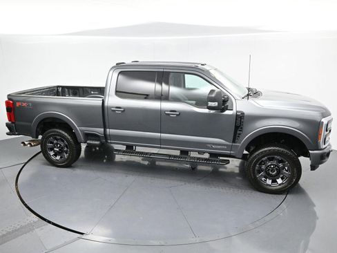 Used 2023 Ford F350 XLT w/ XLT Premium Package AWD/4WD image 40