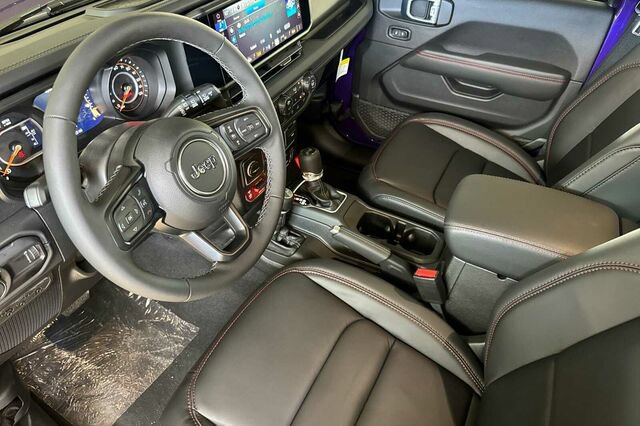 New 2026 Jeep Wrangler Unlimited Rubicon AWD/4WD image 7
