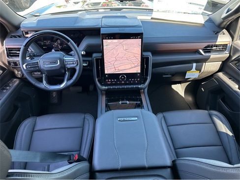 New 2026 GMC Yukon XL Denali w/ Denali Reserve Package image 8