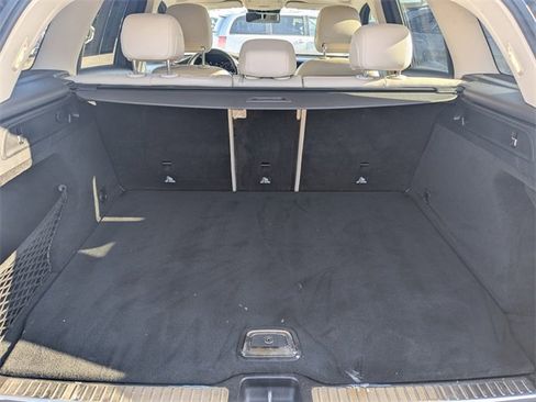 Used 2021 Mercedes-Benz GLC 300 image 12