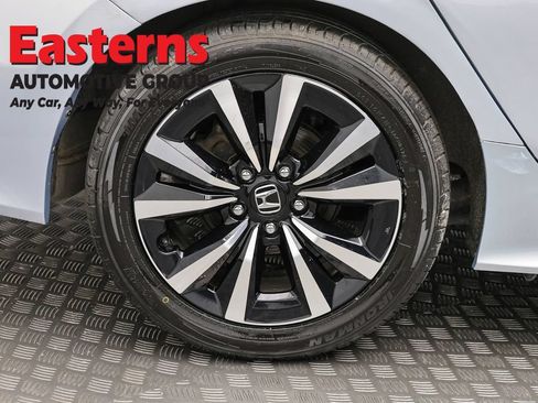 Used 2022 Honda Civic EX image 29