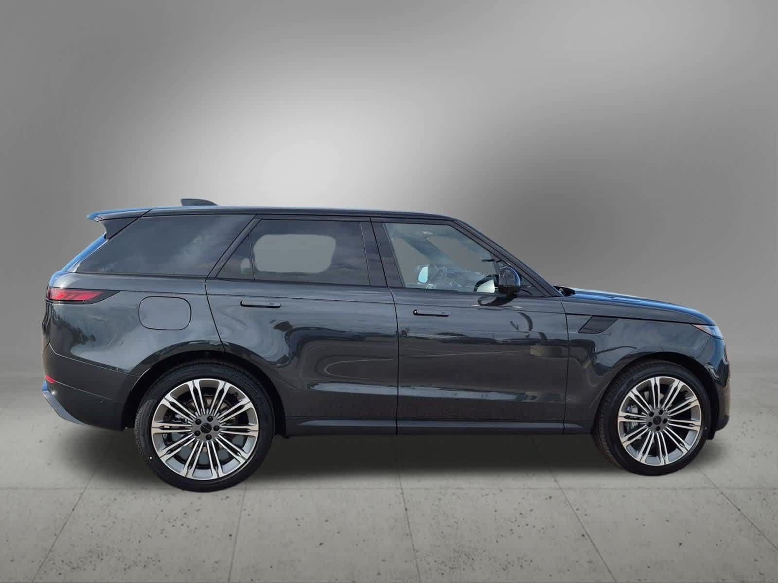 New 2027 Land Rover Range Rover Sport SE AWD/4WD image 7