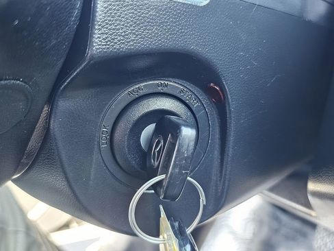 Used 2008 MAZDA MAZDA3 s Touring image 32