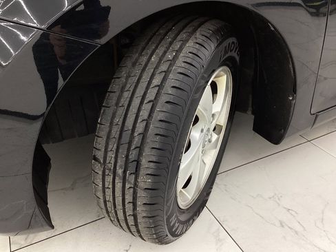 Used 2014 Hyundai Elantra SE image 20