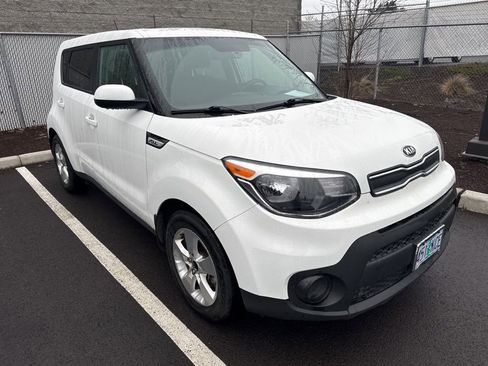 Used 2017 Kia Soul image 4