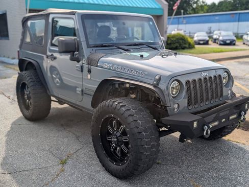 Used 2014 Jeep Wrangler Sport AWD/4WD image 2