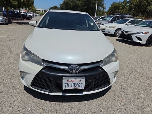 Used 2017 Toyota Camry SE FWD image 8