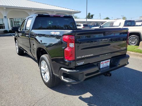 New 2026 Chevrolet Silverado 1500 Custom image 3
