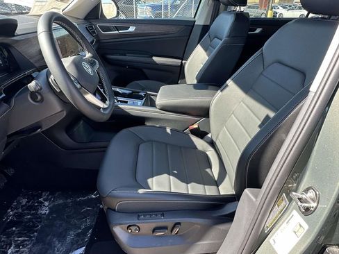 New 2026 Volkswagen Atlas SEL image 17