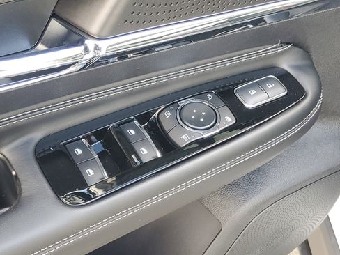 New 2026 Lincoln Corsair Reserve image 10