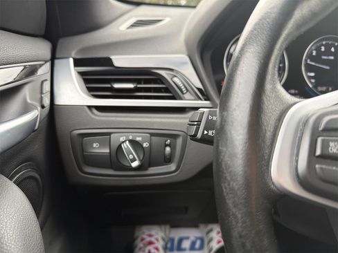 Used 2019 BMW X1 xDrive28i w/ Convenience Package image 17