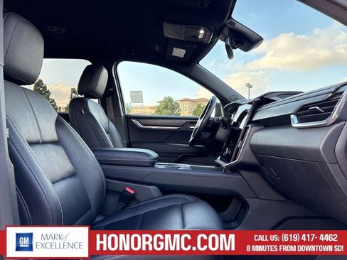Used 2024 GMC Acadia Elevation AWD/4WD image 22
