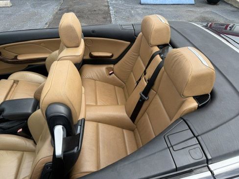 Used 2006 BMW 325Ci Convertible RWD image 11