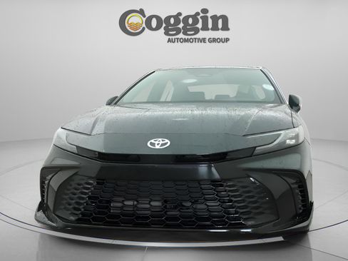 New 2026 Toyota Camry XSE FWD image 29