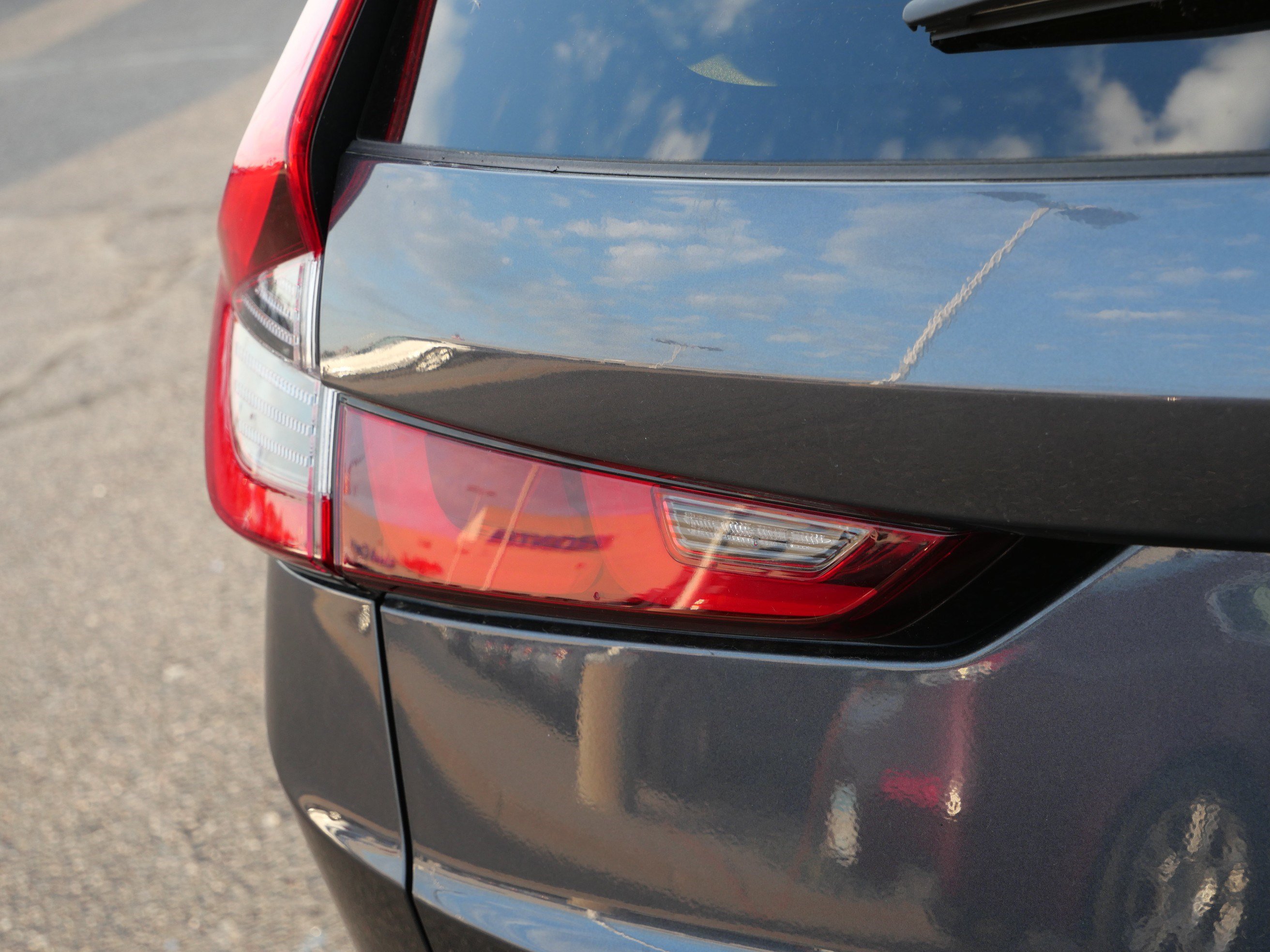 Used 2023 Honda CR-V EX image 17
