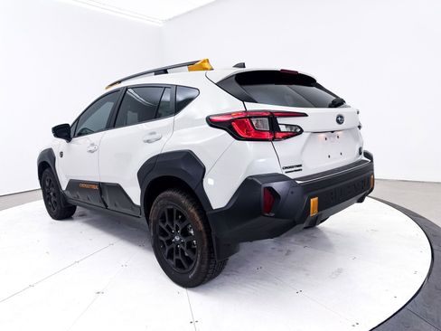 Used 2024 Subaru Crosstrek 2.5i Wilderness w/ Crosstrek Mirror Package image 15