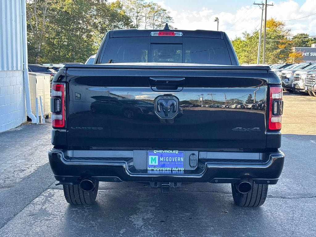 Used 2022 RAM 1500 Limited w/ Night Edition AWD/4WD image 3