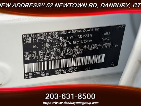 Used 2022 Toyota RAV4 XLE Premium FWD image 32