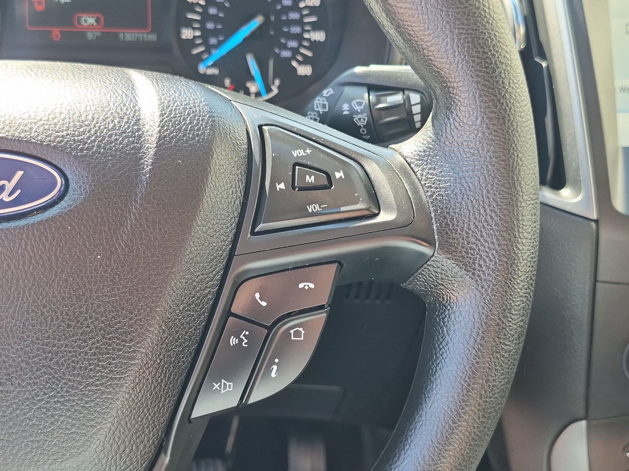 Used 2020 Ford Edge SE AWD/4WD image 20