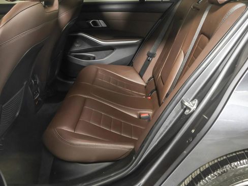 Used 2019 BMW 330i xDrive 330i xDrive image 39