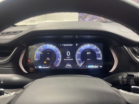 New 2025 Jeep Grand Cherokee Limited image 13