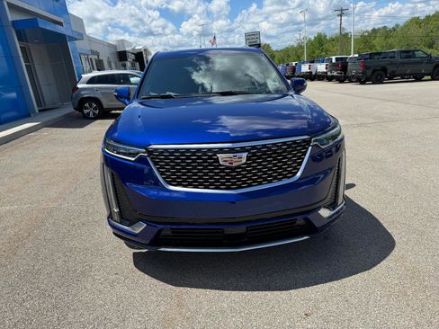 Used 2025 Cadillac XT6 Premium Luxury w/ Platinum Package image 8