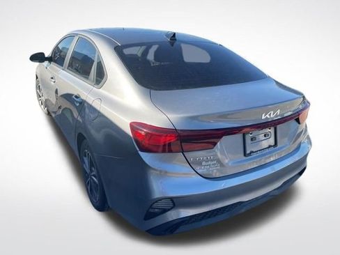 Used 2022 Kia Forte LXS image 5