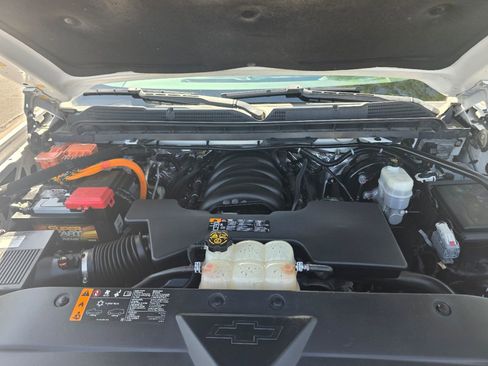 Used 2018 Chevrolet Silverado 1500 LT w/ LT Eassist Package image 17