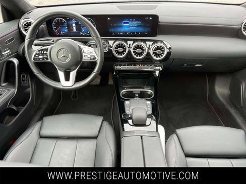Used 2023 Mercedes-Benz CLA 250 4MATIC image 13