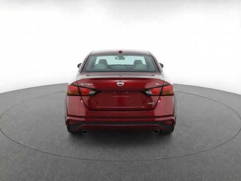 Used 2024 Nissan Altima 2.5 SL AWD/4WD image 7