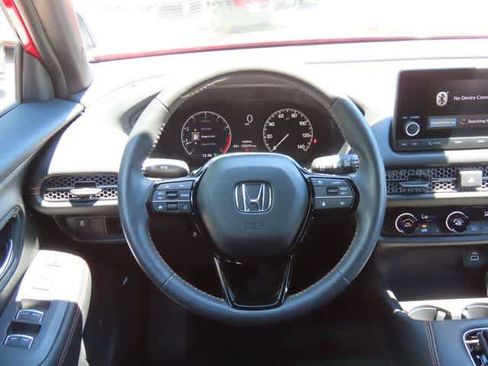 Used 2024 Honda HR-V Sport image 19