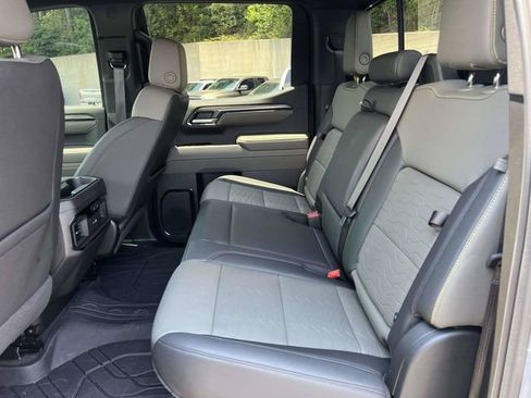 Used 2024 Chevrolet Silverado 1500 ZR2 w/ LPO, Dark Essentials Package AWD/4WD image 15