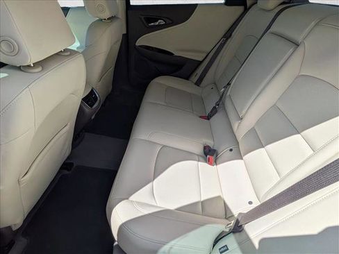 Used 2023 Chevrolet Malibu LT image 18