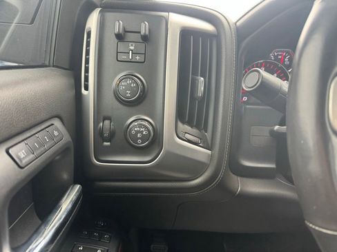 Used 2015 GMC Sierra 1500 SLT w/ SLT Crew Cab Value Package AWD/4WD image 37