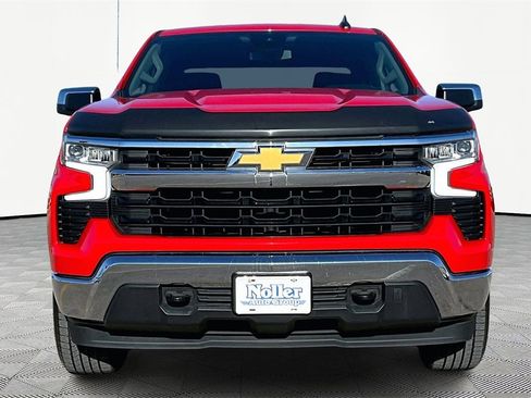 Used 2022 Chevrolet Silverado 1500 LT image 3