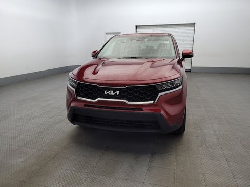 Used 2022 Kia Sorento LX image 15