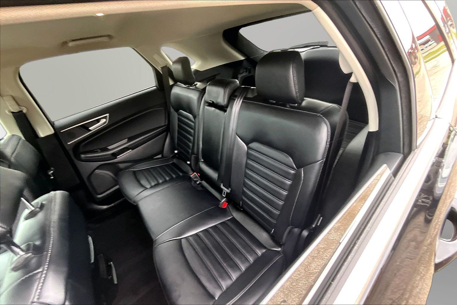 Used 2024 Ford Edge SEL w/ Convenience Package AWD/4WD image 18