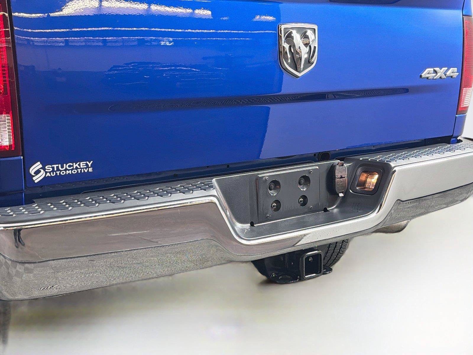 Used 2018 RAM 3500 Tradesman w/ Chrome Appearance Group AWD/4WD image 39