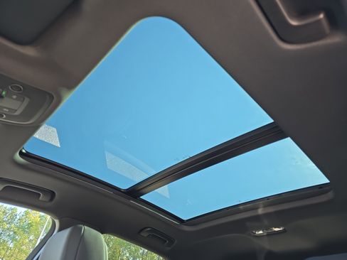 New 2025 Audi Q3 2.0T Premium image 29