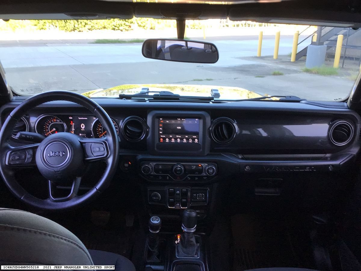 Used 2021 Jeep Wrangler Unlimited Sport AWD/4WD image 12