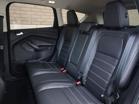 Used 2019 Ford Escape SEL AWD/4WD image 22
