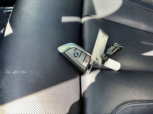 Used 2023 BMW 840i Gran Coupe xDrive w/ Comfort Seating Package AWD/4WD image 34